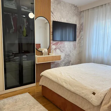 Apartment Fine Center