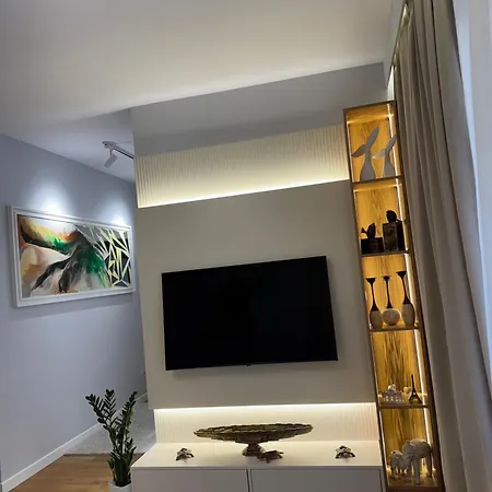 Apartment Fine Center