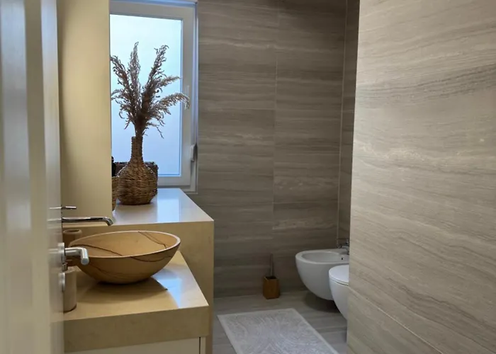 Fine Center Apartment Tirana